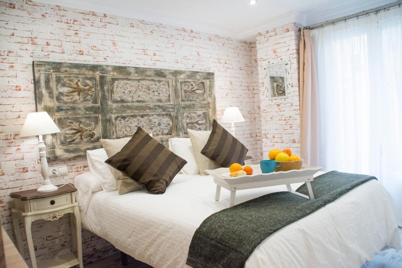 Apartamentos Sevilla Palace Eksteriør billede