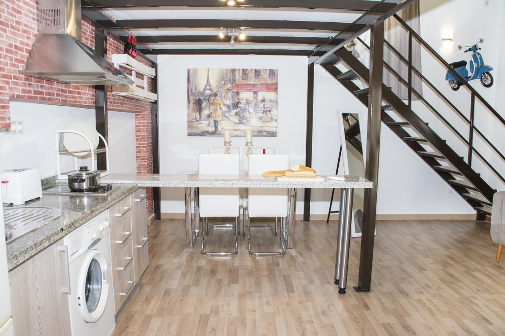 Apartamentos Sevilla Palace Eksteriør billede