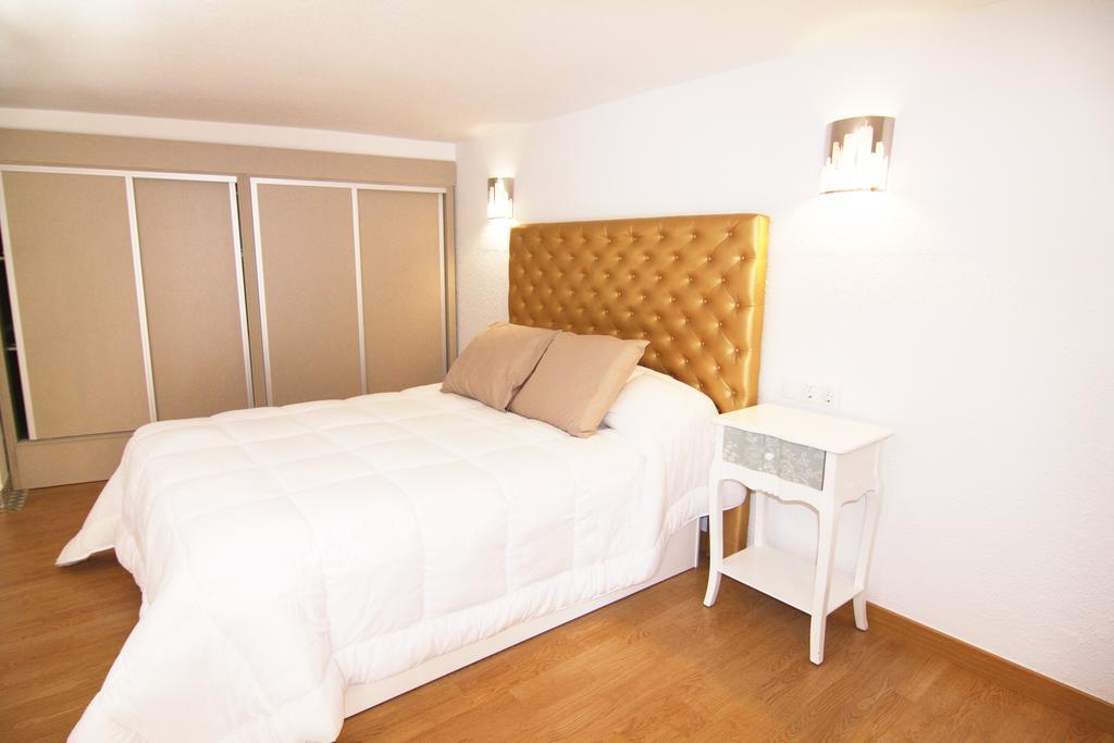 Apartamentos Sevilla Palace Eksteriør billede