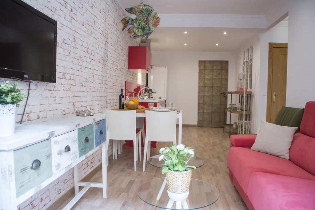 Apartamentos Sevilla Palace Eksteriør billede
